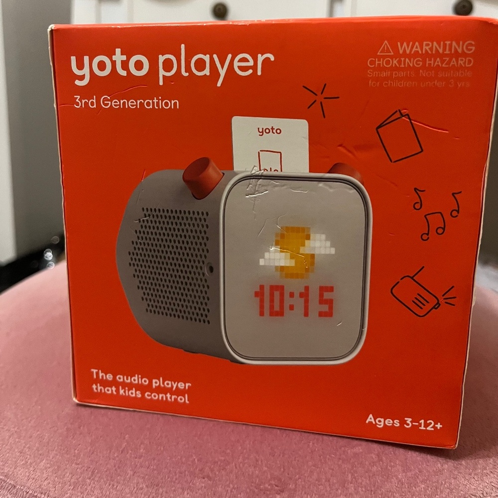 New YOTO Player 3rd Generation and assortment of cards!